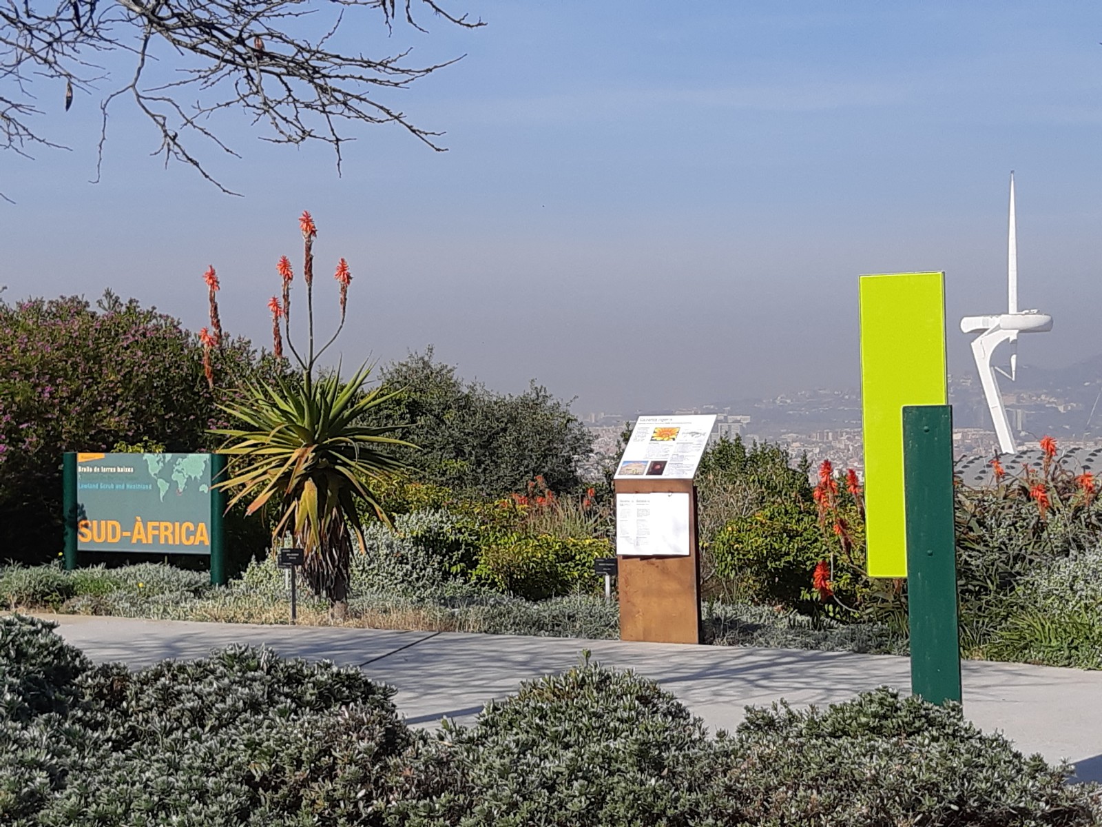 Jardín Botánico. 1o ESO. SAFA GAVÀ Colegio Sagrada Família Gavà