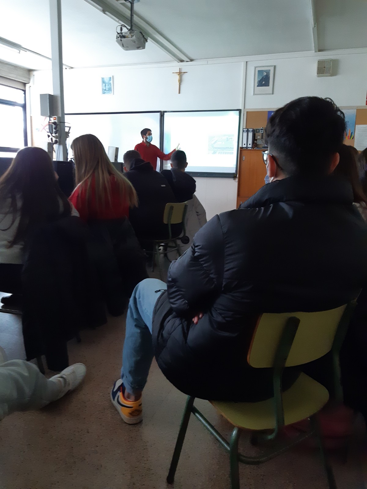 EDUCADOR DE «AIGÜES TER-LLOBREGA»  EN 4t ESO