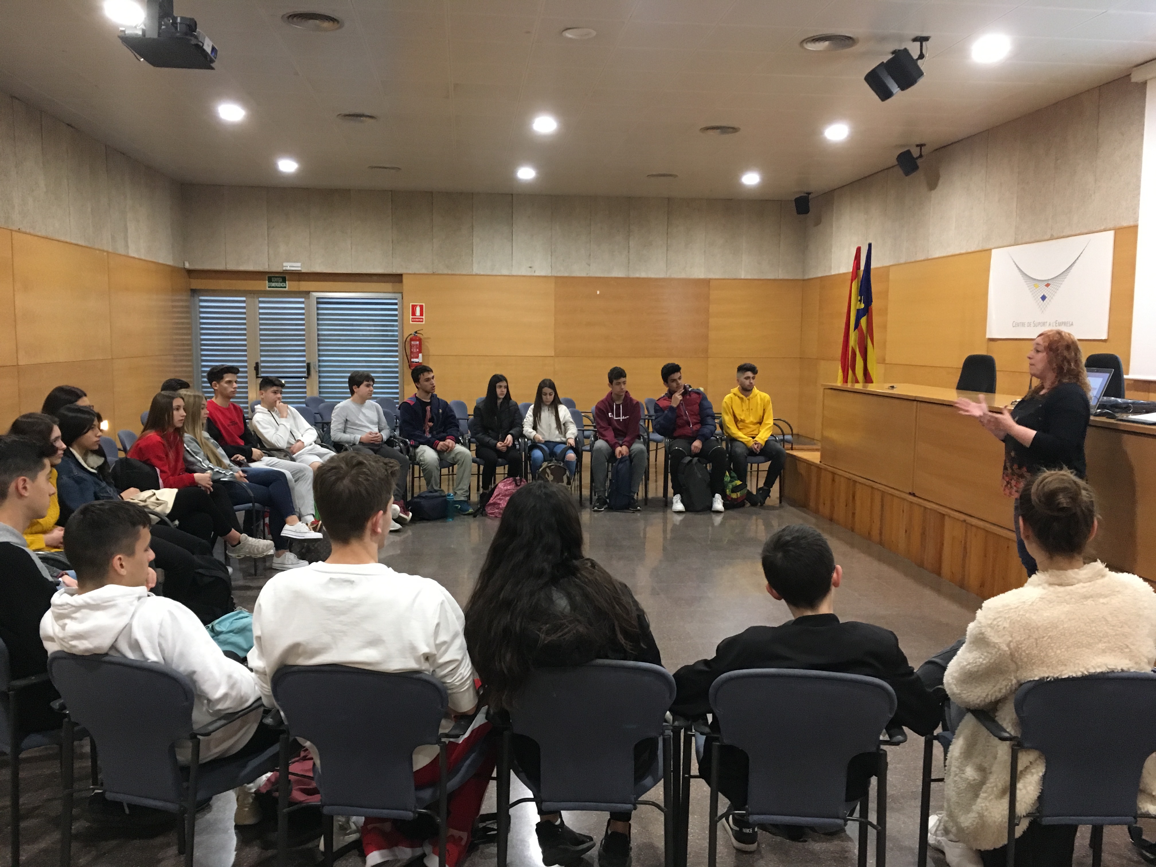 Centre de serveis a les empreses de Gavà 4t de la ESO C.